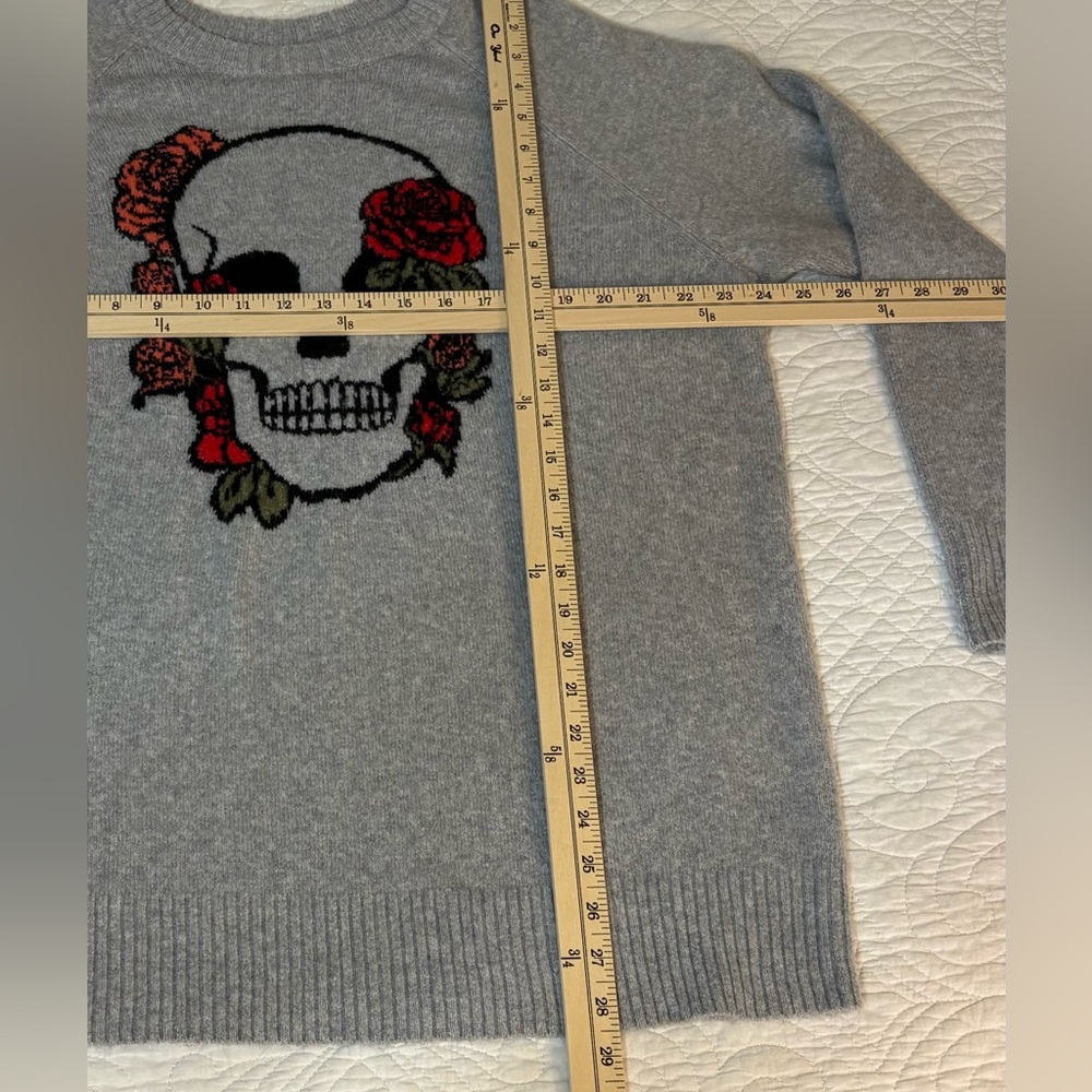 Torrid Gray Sweater with Skull and Red Rose Design - Picture 9 of 10